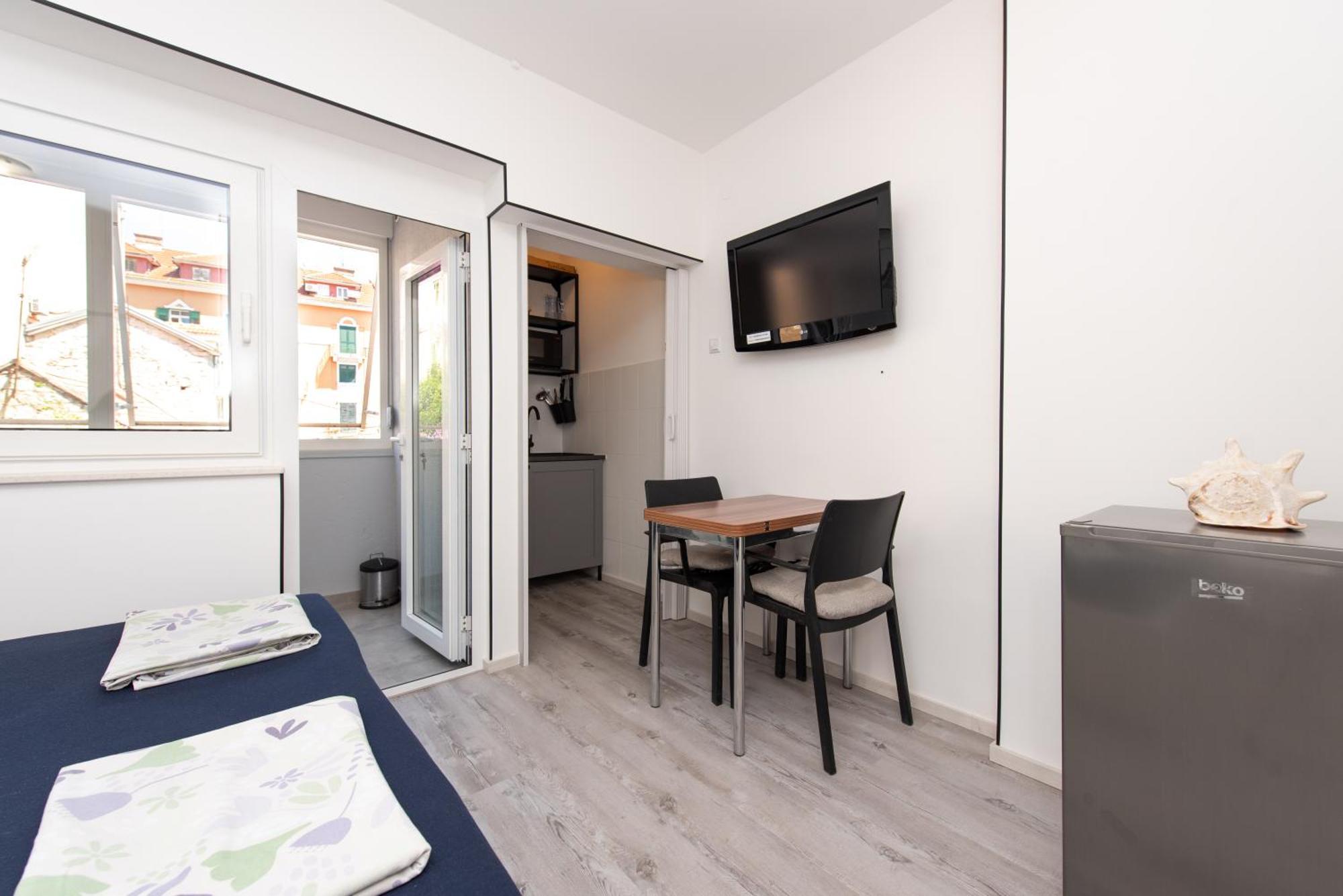 Laghanini Apartments Split Eksteriør billede