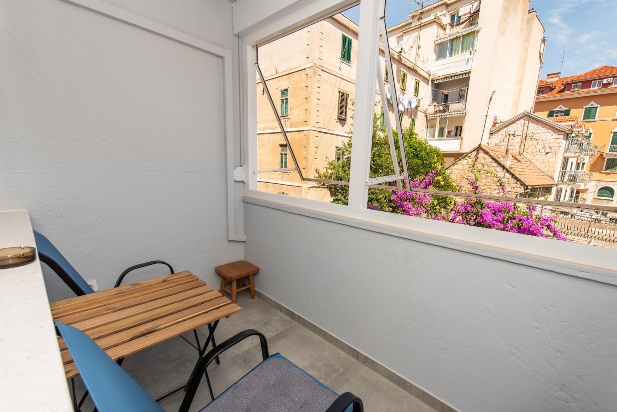 Laghanini Apartments Split Eksteriør billede